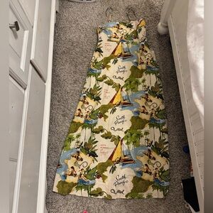 Revolve dress size small